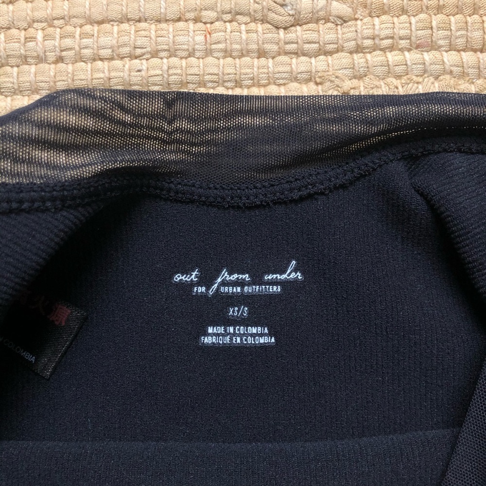 UO Top - Picture 4 of 4